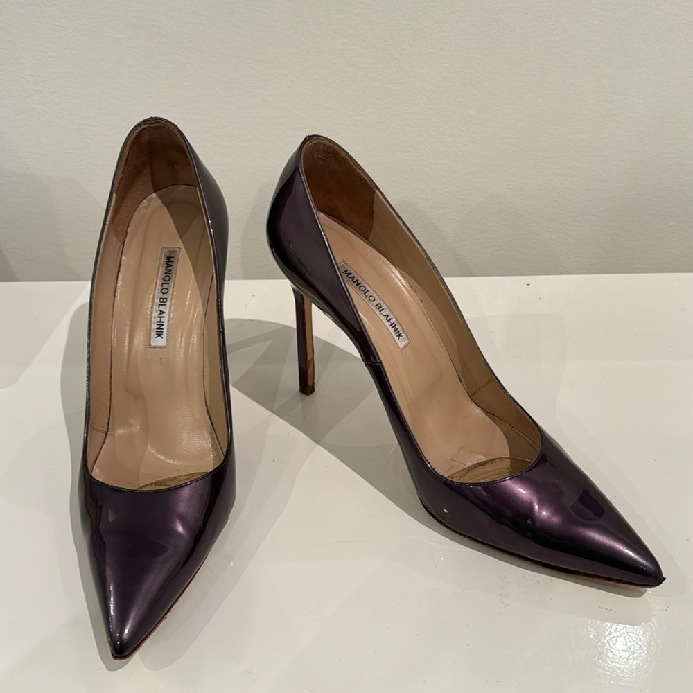 Manolo Blahnik - Size 42/US12